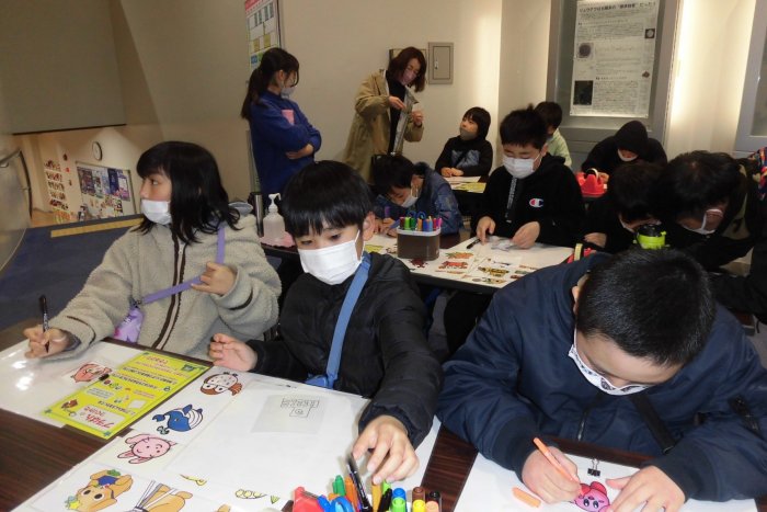 豊田市科学館　キーホルダー作り